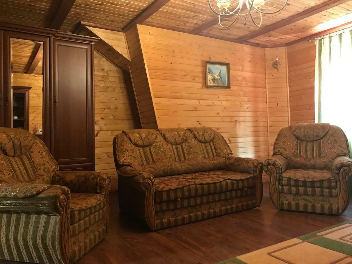 Elf-Cottage Tur'ya Paseka Exteriér fotografie